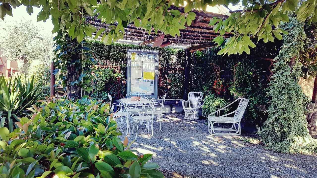 Salvia E Rosmarino - Affittacamere In Liguria Villanova d'Albenga Extérieur photo